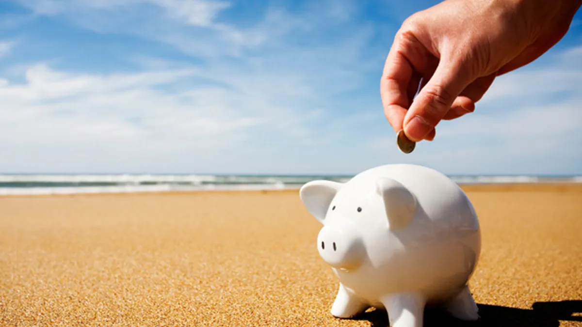 Promotia, colacul de salvare al turismului. Cate vacante se vand la preturi reduse