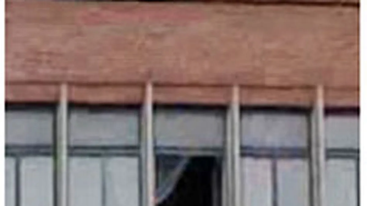 Polisano a cumparat un teren de 5.000 mp la Republica