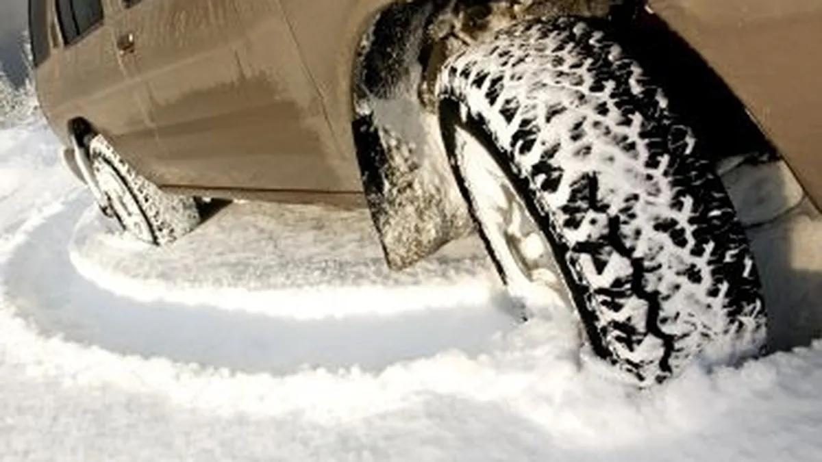 Soferii care circula cu cauciucuri all seasons pot primi amenda de pana la 1.340 lei