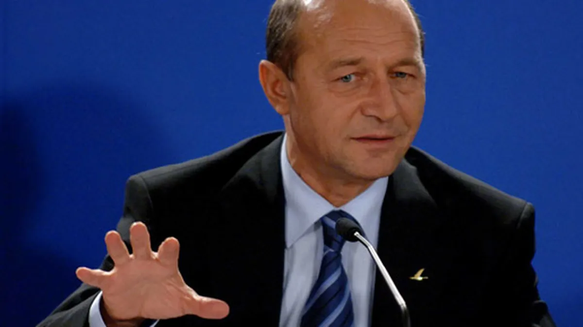 Basescu: Ne imprumutam mai scump decat in 2010 din cauza problemelor regiunii