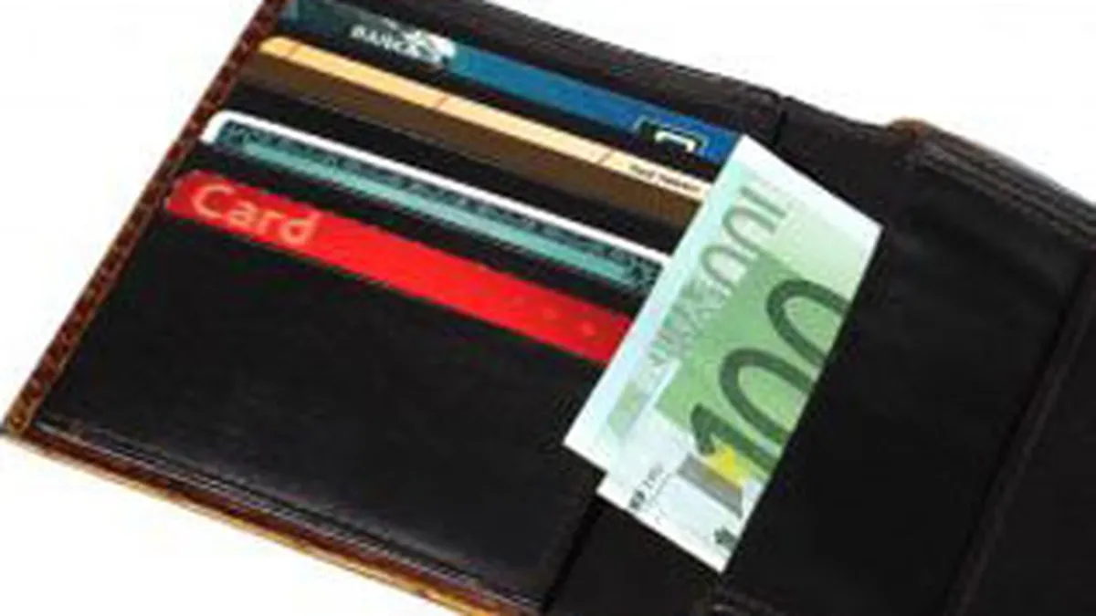 BNR da semnalul ieftinirii la credite. Vom plati mai putin la banca?