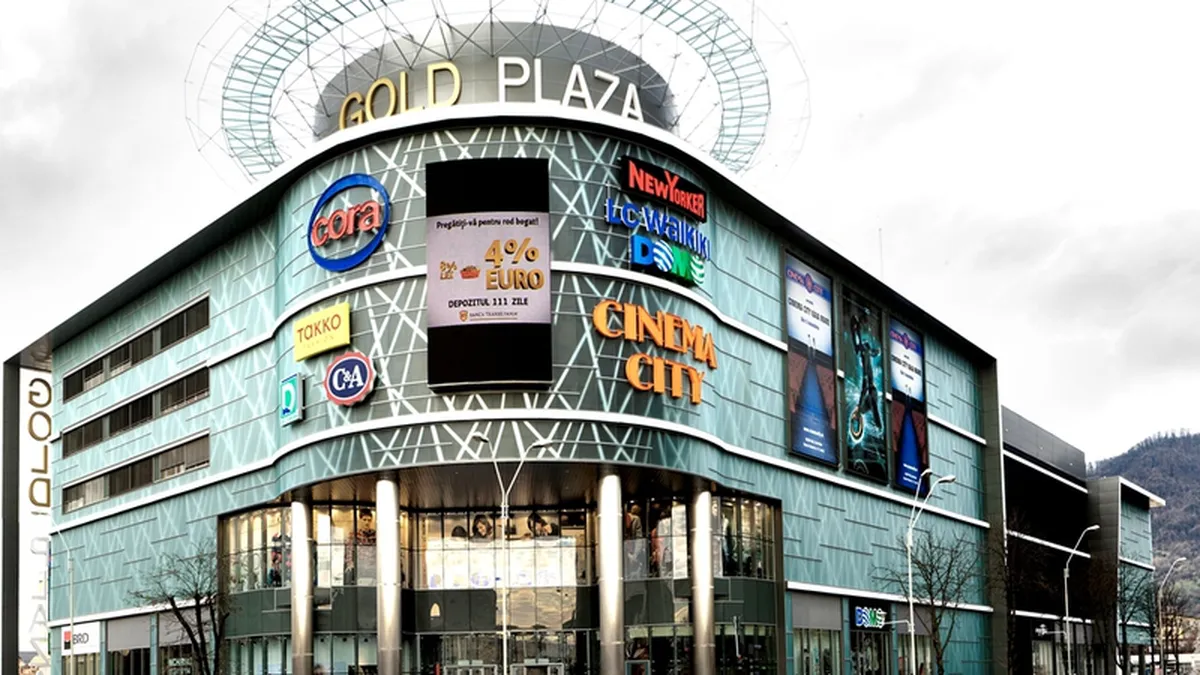 Mall-ul Gold Plaza Baia Mare, la un an de la deschidere: Gradul de ocupare a ramas acelasi, peste 10.000 de vizitatori pe zi