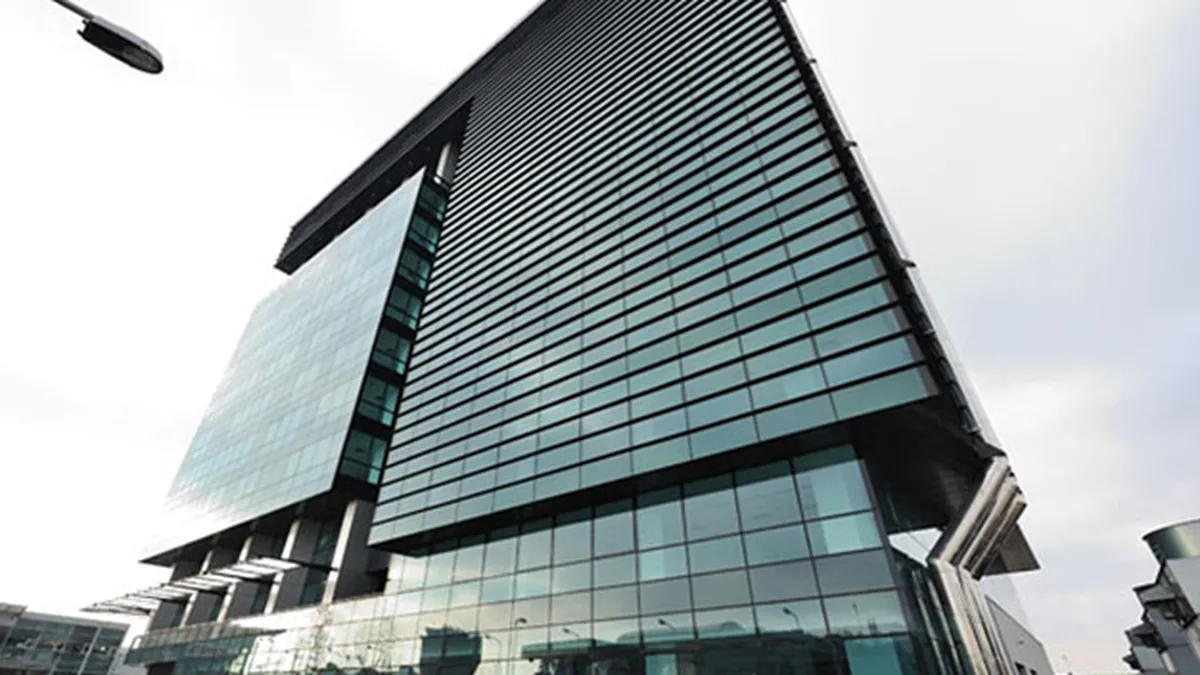 Patriciu mai are de inchiriat jumatate din Cubic Center, cel mai gol proiect  din portofoliu