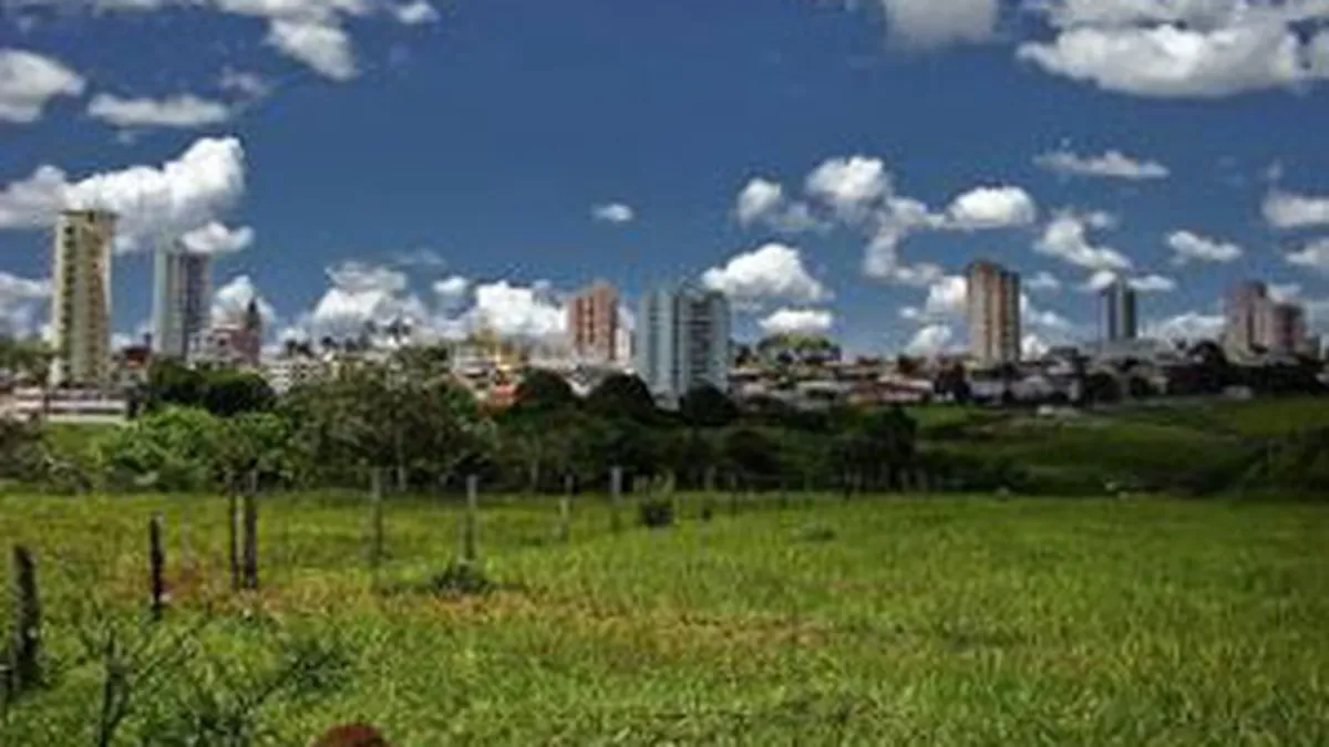 Preturile terenurilor au ajuns la cota de acum 7 ani. Unele continua sa scada