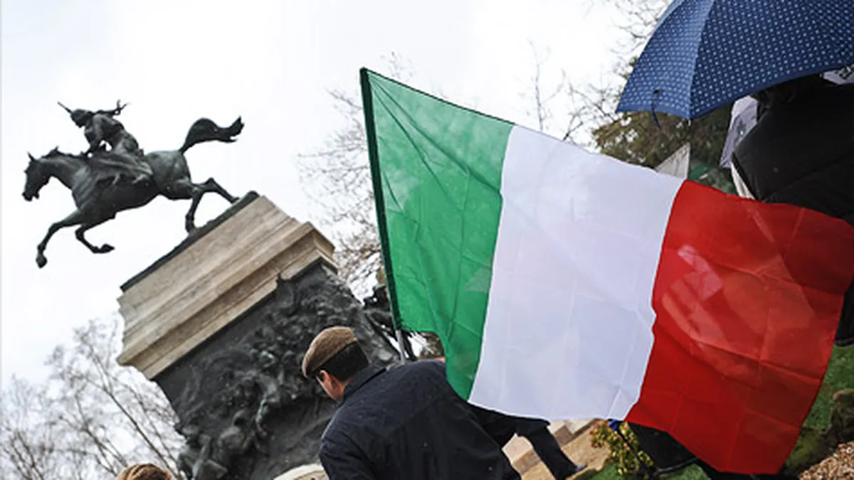 Italia a atras vineri 4,75 mld. euro la dobanzi in scadere puternica