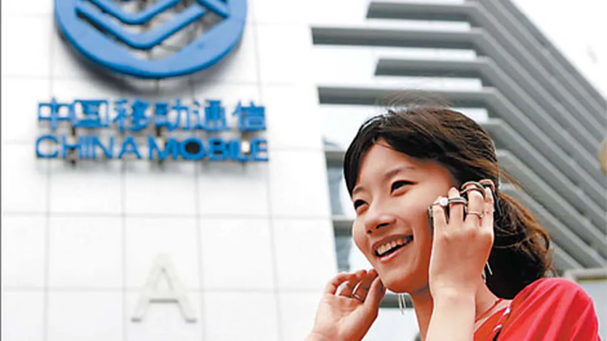 China ajunge la aproape 1 miliard de utilizatori de telefonie mobila