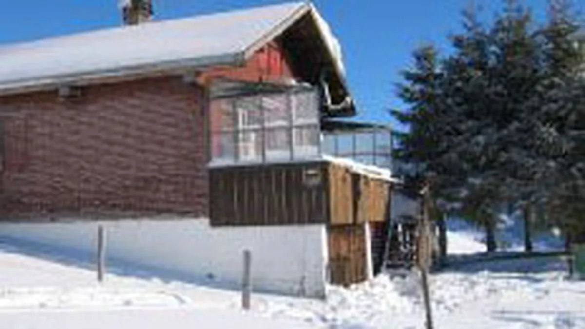 Tarife hoteliere la jumatate pentru turistii blocati din cauza vremii