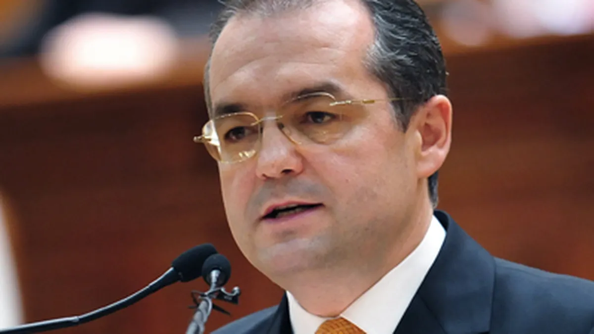 Pe ce a cheltuit Boc bugetul de anul trecut