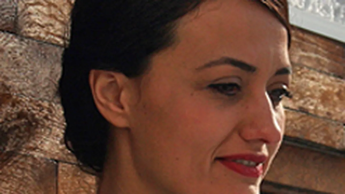 TV-ul si printul incaseaza doua lovituri. Cum profita Internetul