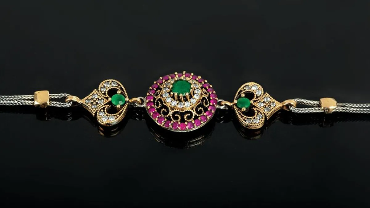 Licitatie cu obiecte personale purtate in filme celebre