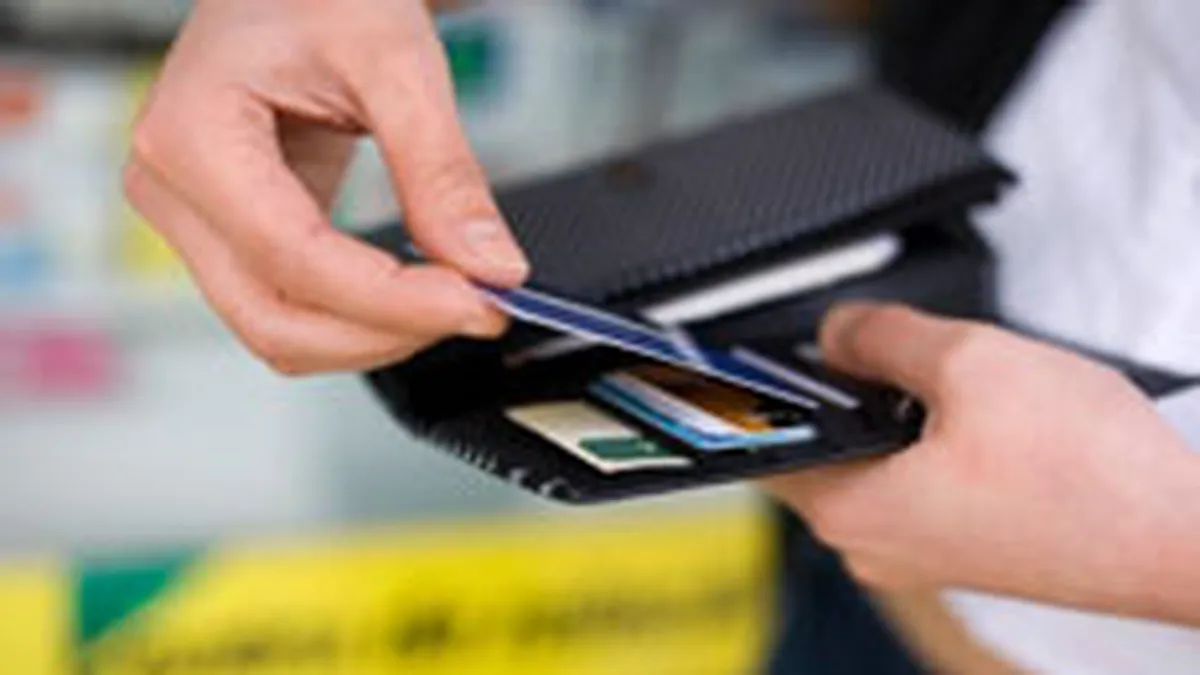 Cheltuielile de consum din UE, in scadere pentru prima data in ultimii doi ani