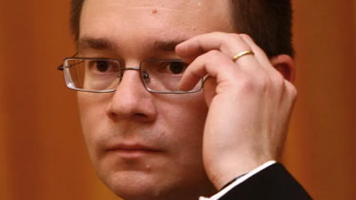 MRU il ia consilier de imagine pe actorul de telenovele Catalin Teava Catoiu