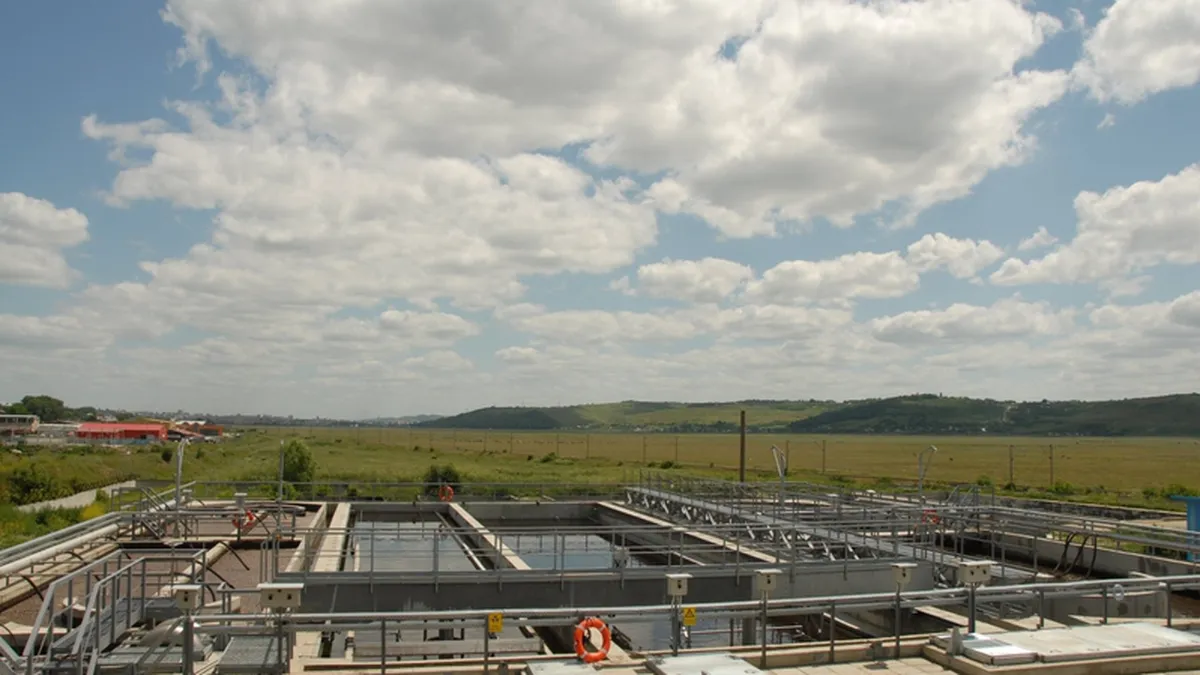 Borbely da consiliilor judetene peste 1,5 mil. euro ca sa angajeze consultanti pentru apa