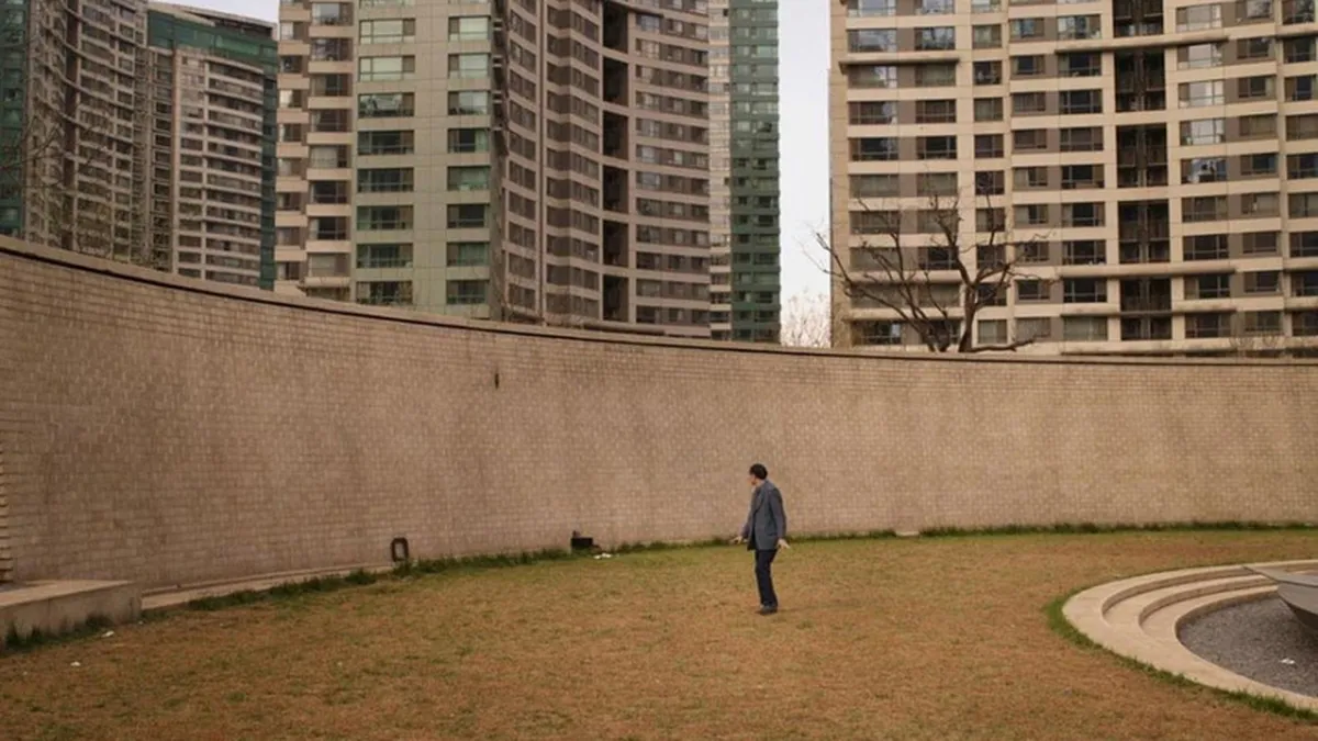 Cum ar arata cele mai aglomerate orase din lume fara oameni (Foto)