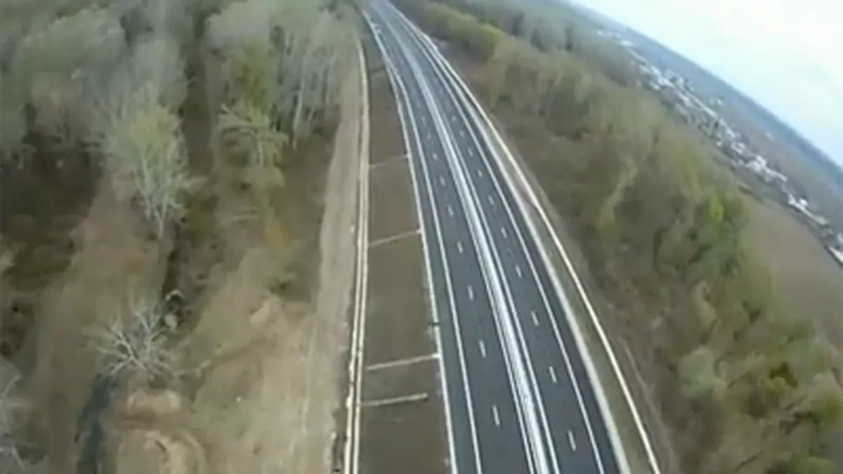 Cum se vede autostrada Bucuresti-Ploiesti din avion (Video)