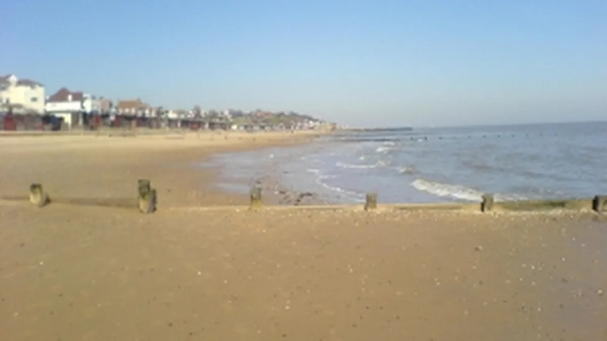 Cati turisti merg la mare in mini-vacanta de 1 mai. E pregatit litoralul?