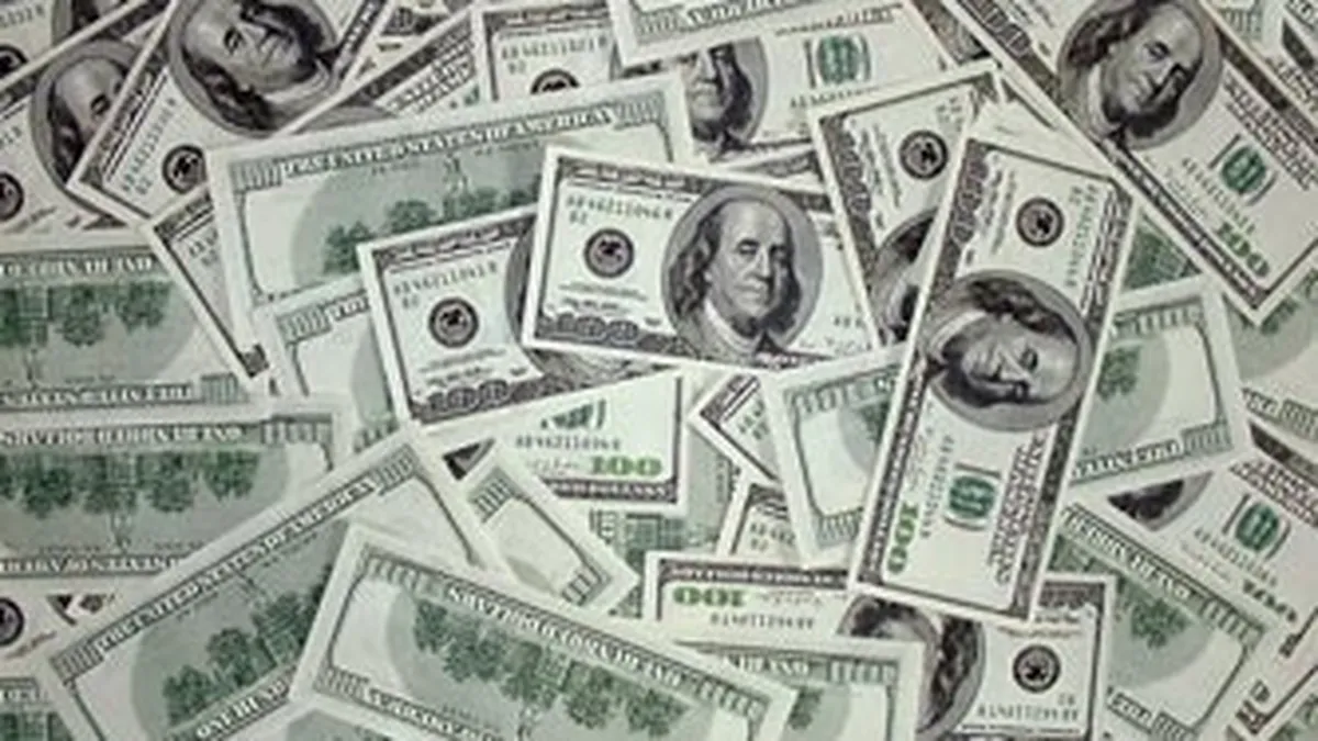 FMI a atras contributii suplimentare de 320 mld. dolari de la statele membre