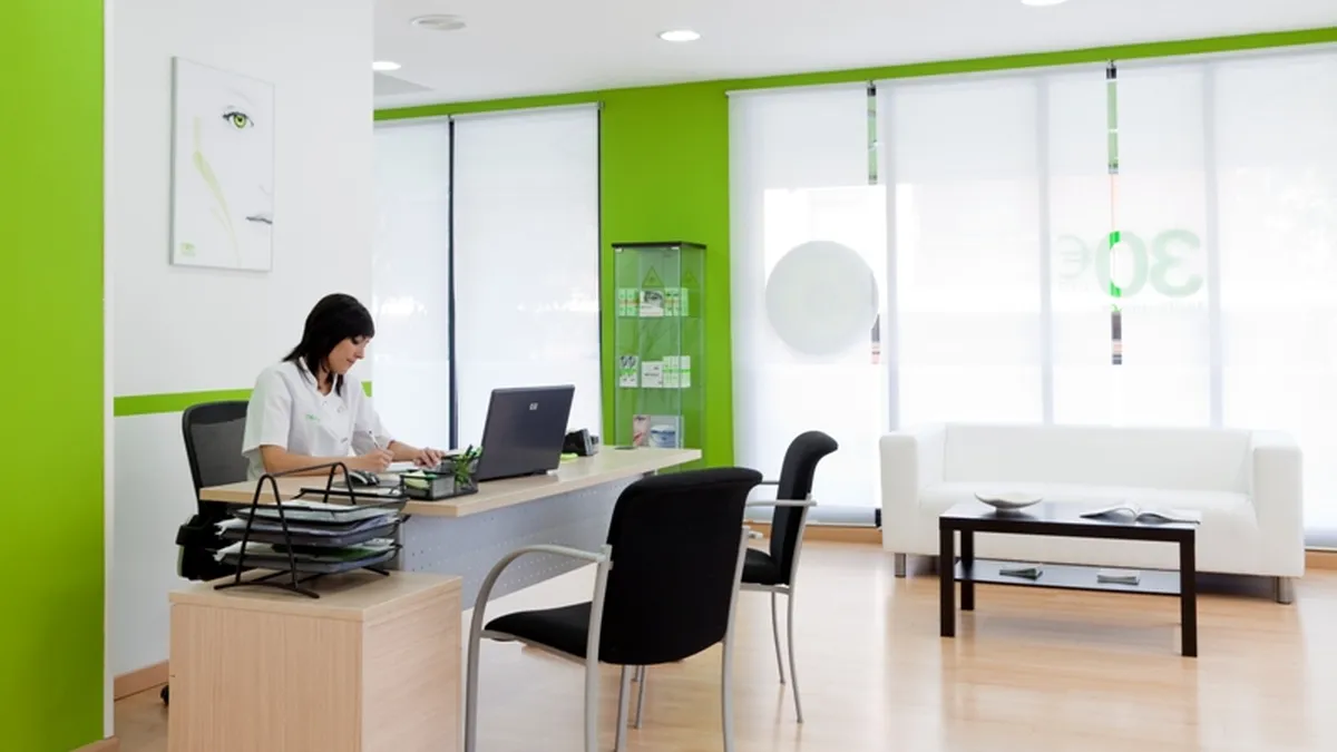 NoMasVello a deschis un centru la Arad