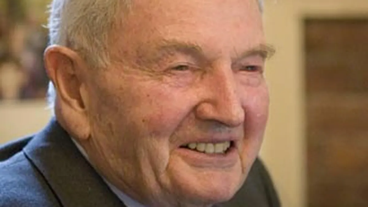 Membrii Bilderberg: David Rockefeller si teoriile lui socante (VIDEO)