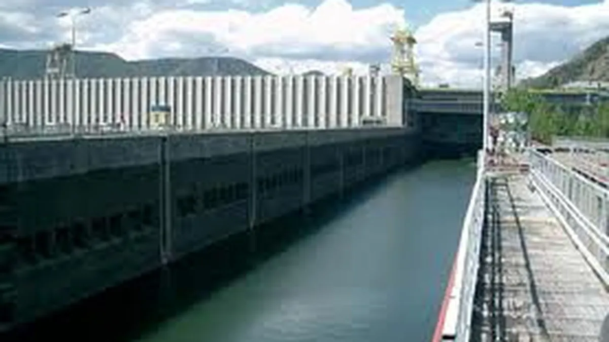 Comisarul european Johannes Hahn viziteaza Portile de Fier I