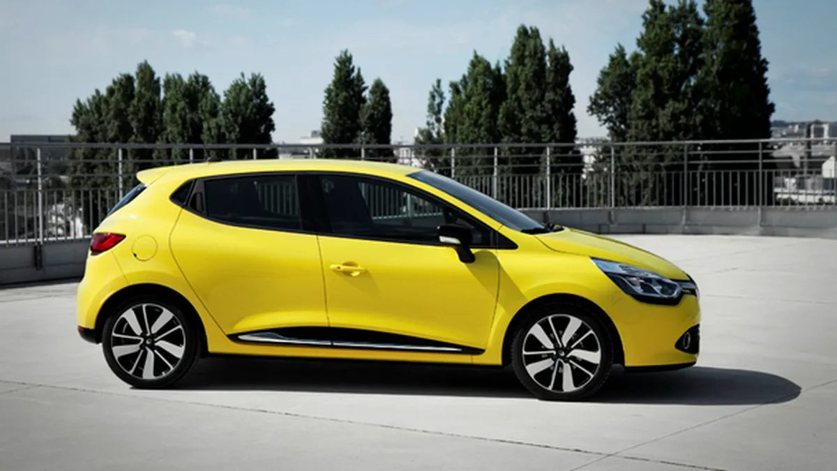 Renault Clio 4: primele fotografii si informatii oficiale (Galerie Foto)