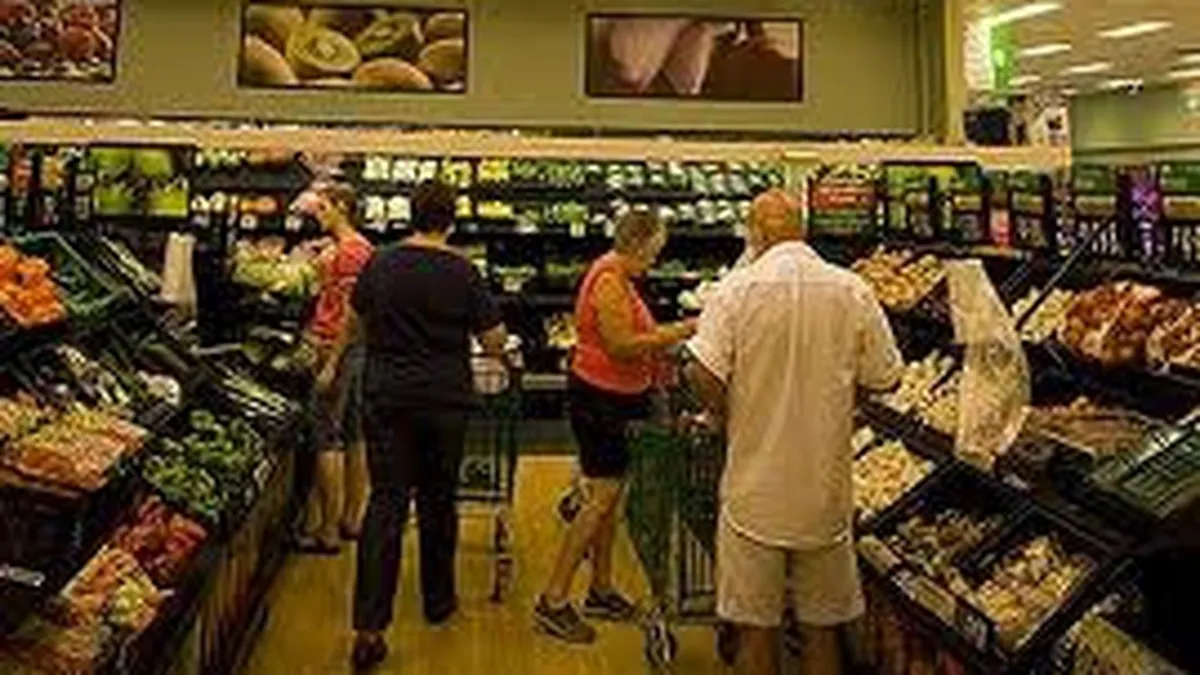 Leul scade, vin scumpirile. Ce alte efecte negative vor aparea