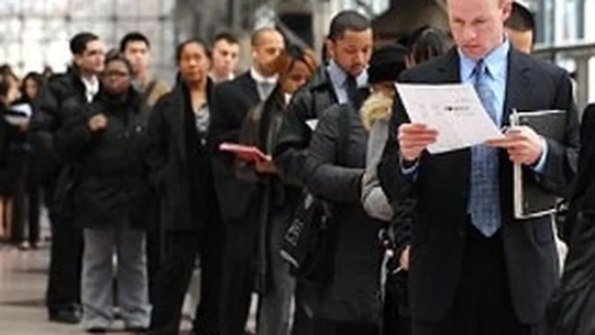 Rata somajului a crescut cu 0,13% in august