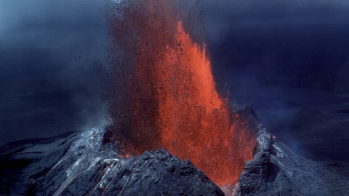 Cel putin 3.000 de persoane au fost evacuate in Nicaragua din cauza eruptiei unui vulcan