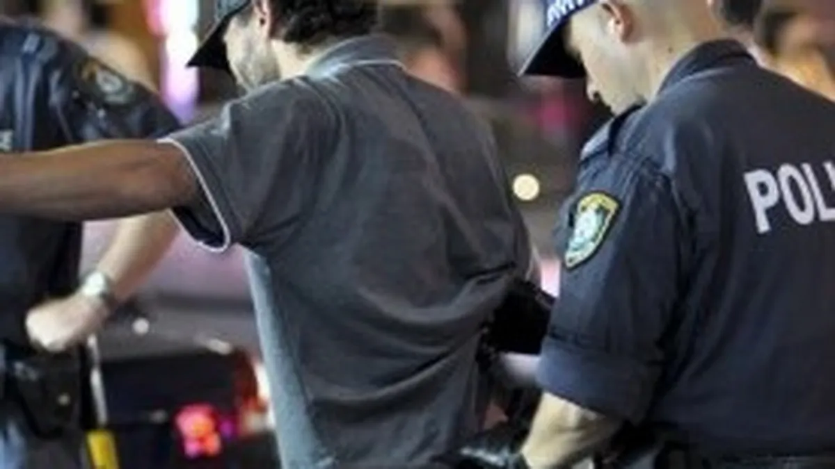 Prejudicii de aproape 1 milion de euro din contrabanda cu tigari