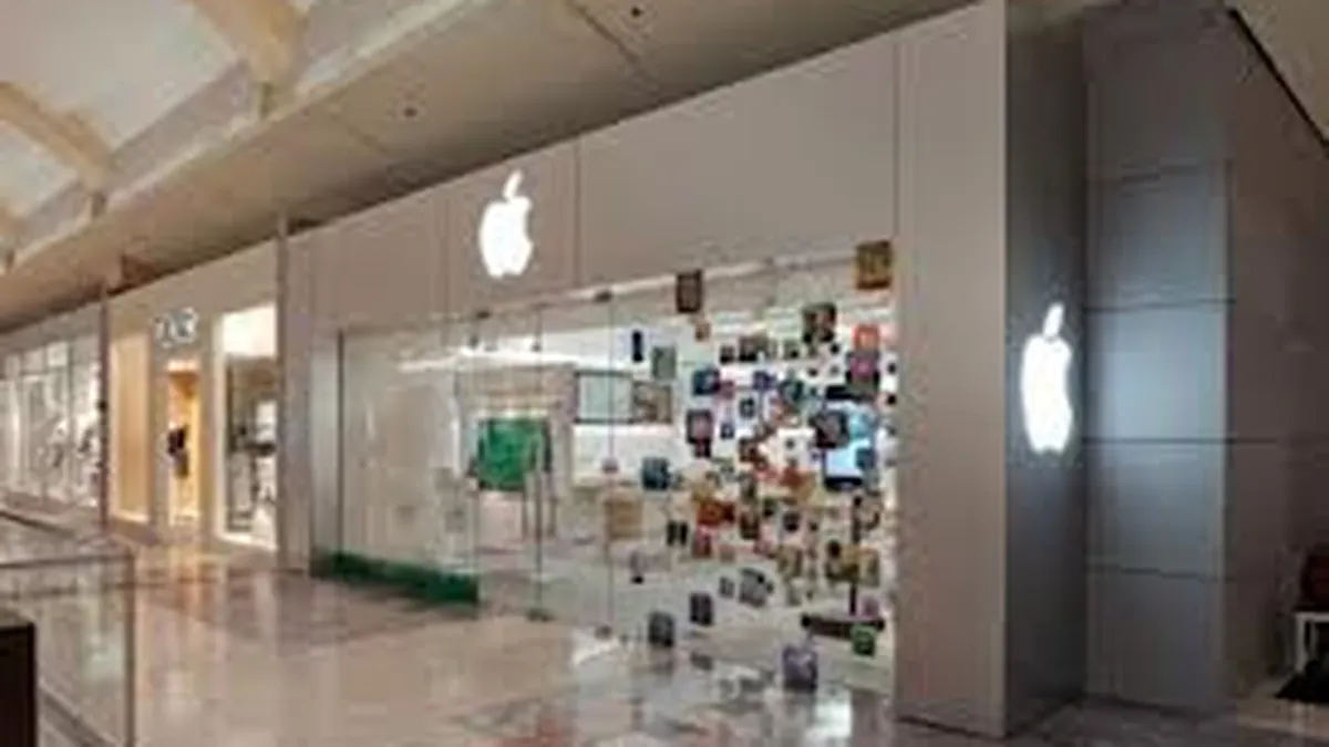Iphone 5, pus in vanzare: Cum au reactionat fanii la deschiderea magazinelor (Video)