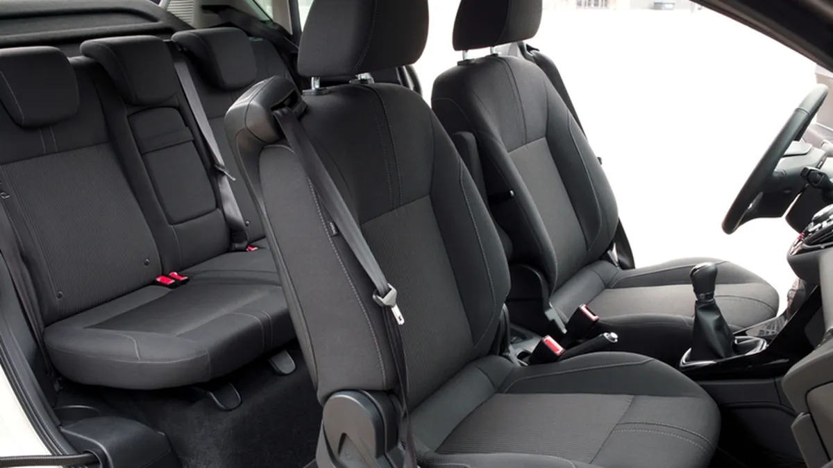 Johnson Controls furnizeaza scaune sport pentru noul model minivan Ford B-M