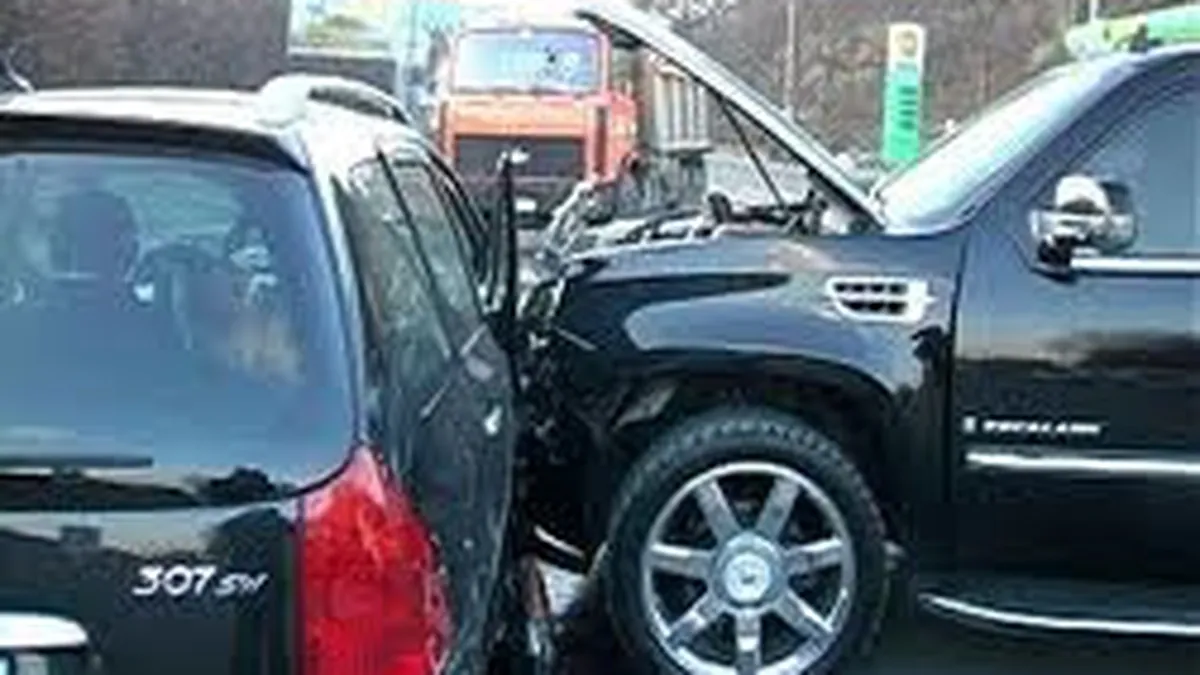 Fraudele cu polite Casco provoaca asiguratorilor pierderi de milioane de euro