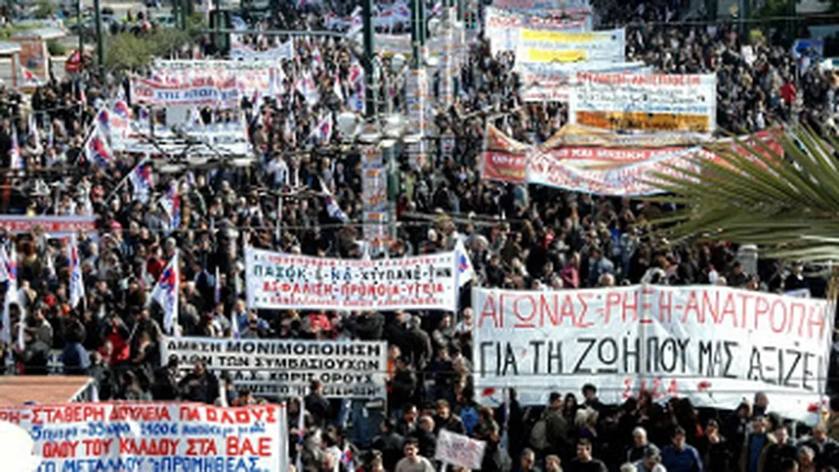 Grecii din mediul privat ameninta cu o noua greva