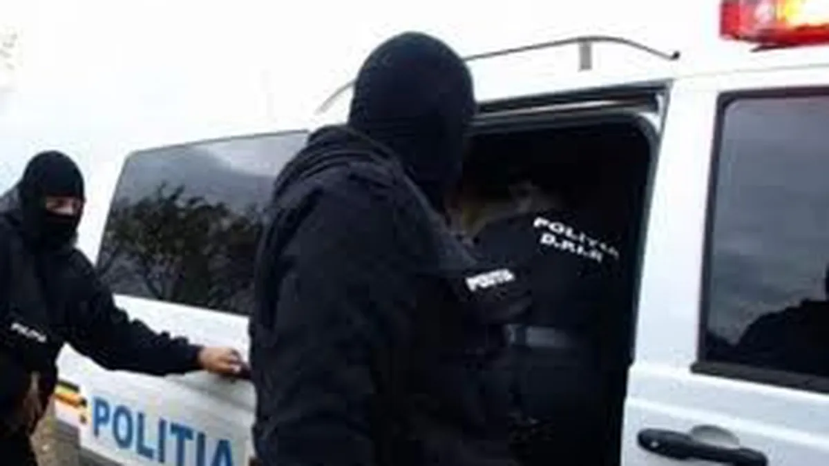 Perchezitiile DIICOT privind contracte frauduloase bancare au loc la cererea bancilor