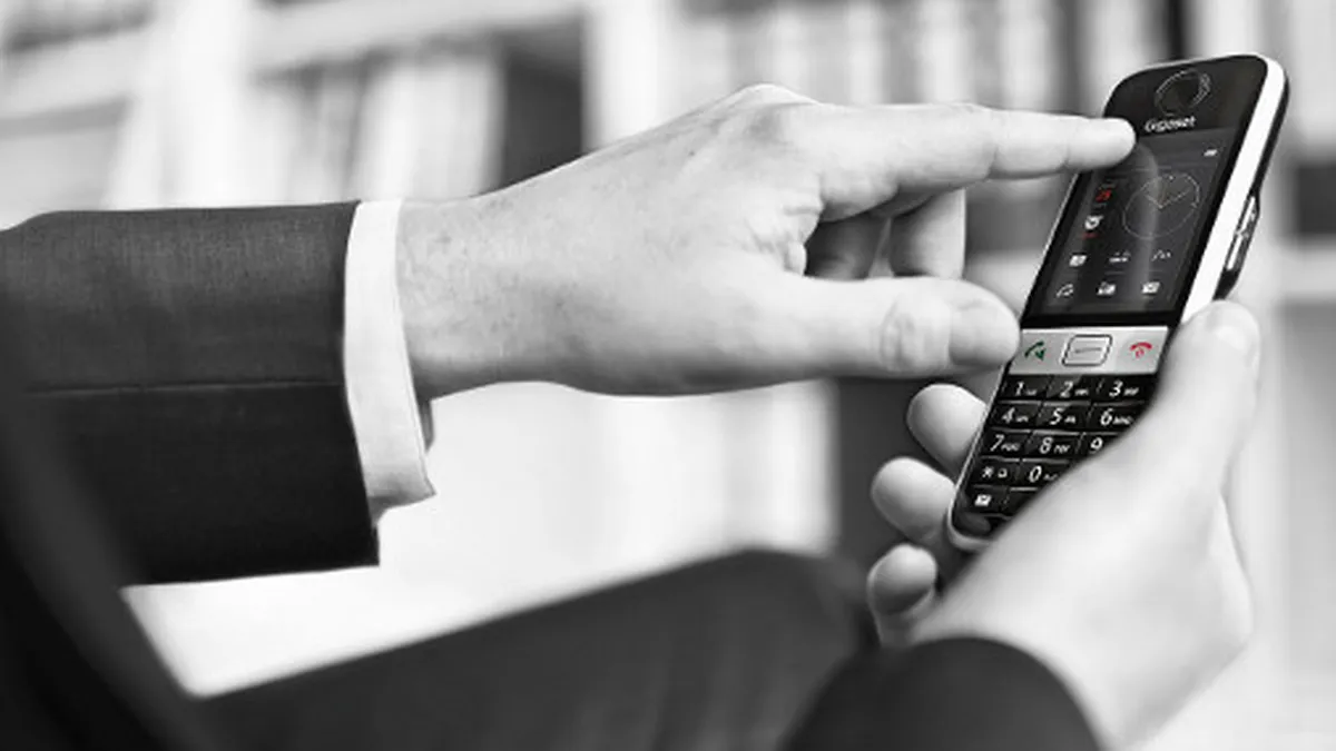 Primul telefon DECT din lume cu functii HIBRID! (P)