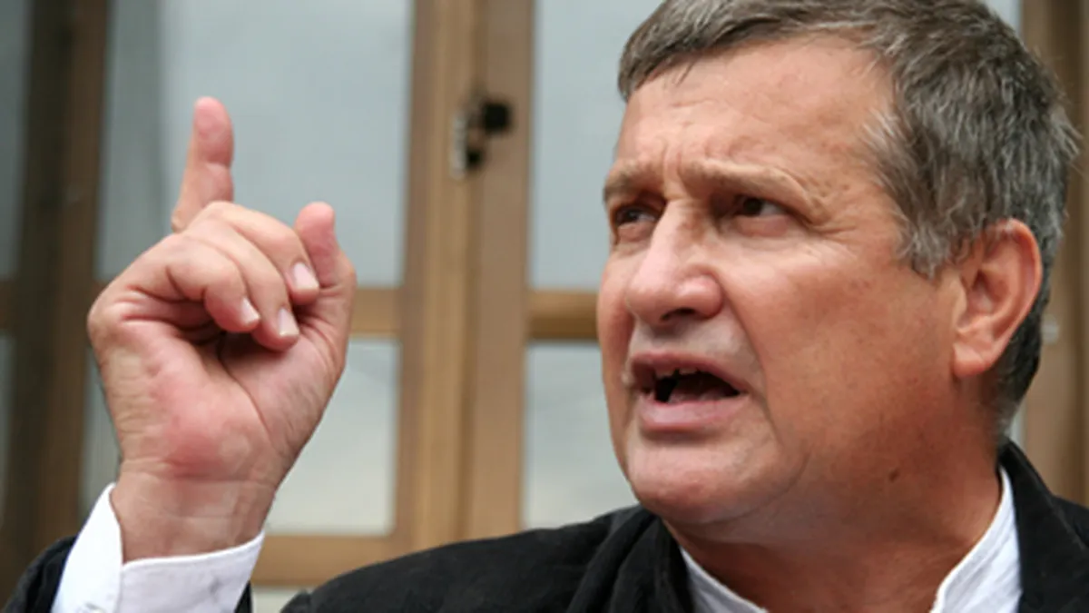 Mircea Dinescu paraseste Realitatea TV