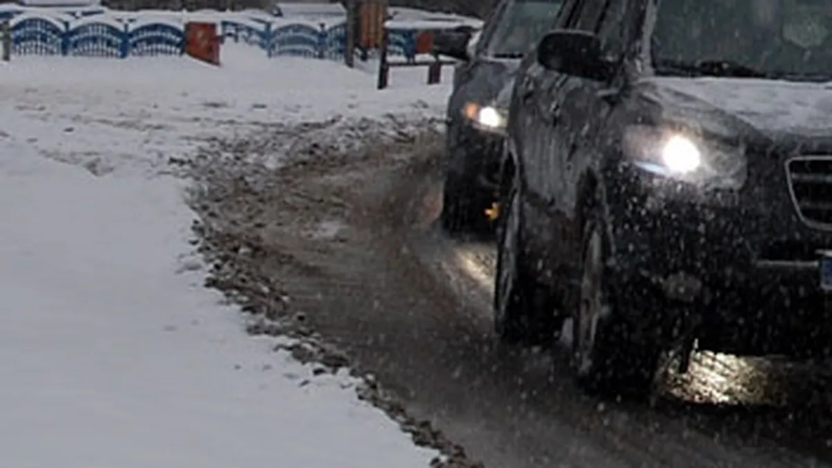 Cod galben de precipitatii abundente, intensificari ale vantului, viscol, polei