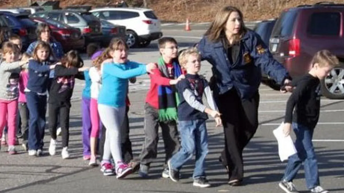 Masacru in Connecticut: 26 de morti intr-un atac armat (Video)