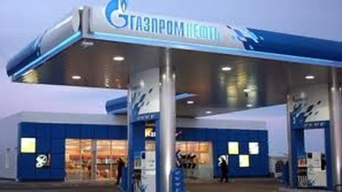 Gazprom a deschis prima benzinarie din Romania. Ce preturi are la combustibil