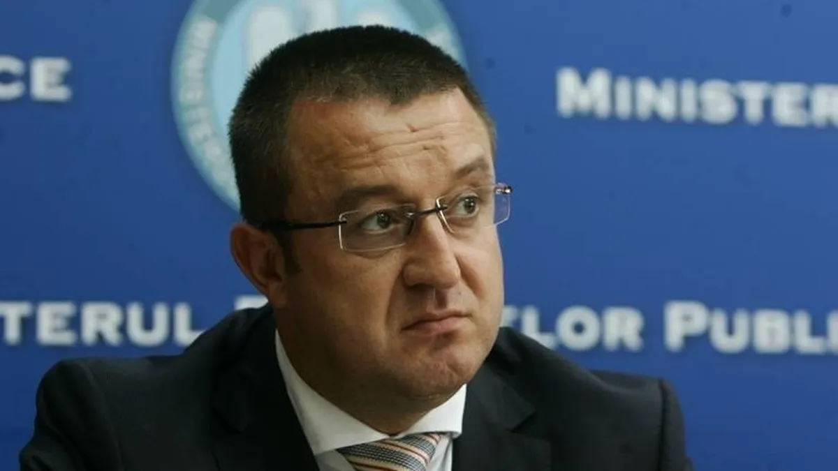 Sorin Blejnar ii cere daune morale de 1 mil. euro fostei sefe a Vamii Prahova