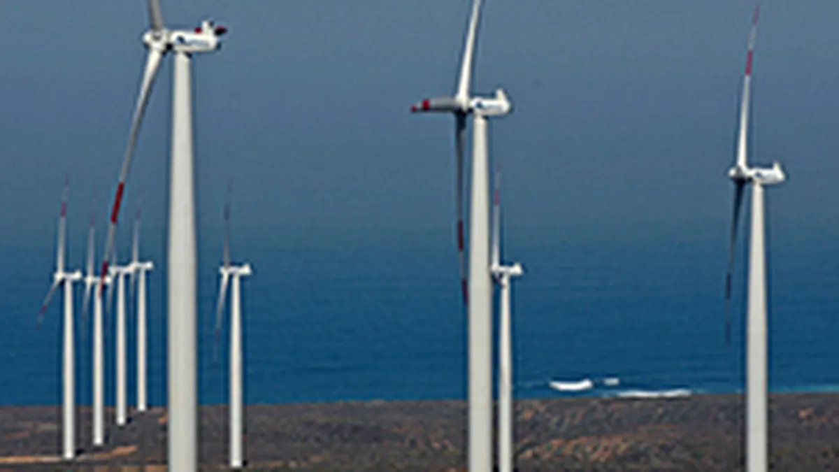 Regenerabilele ar scumpi factura la energie electrica cu numai 2 euro/MWh