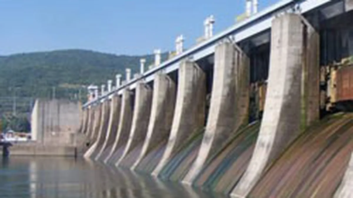 Peste 100 de companii au solicitat documentatia pentru retehnologizarea Hidrocentralei Stejaru