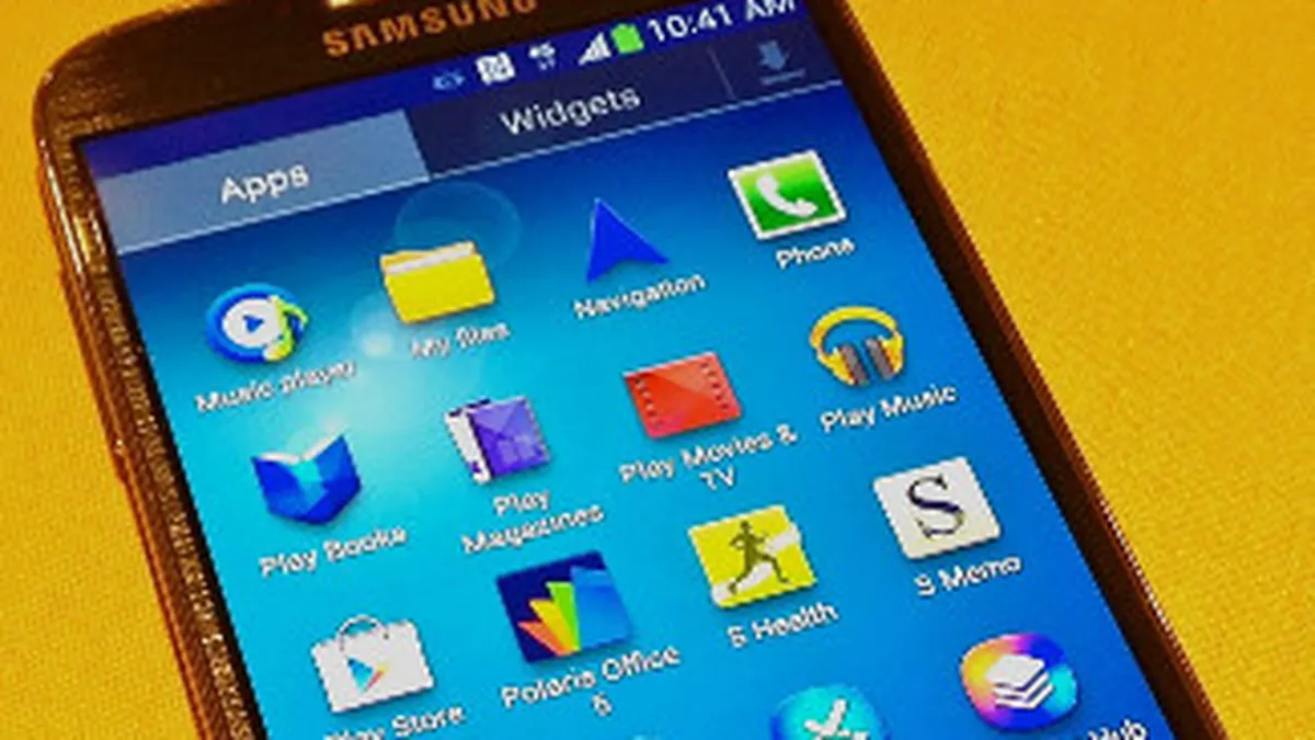 Galaxy S4 de la Samsung: Vezi costul de productie si pretul din magazin