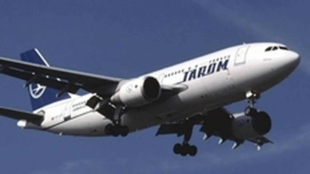 Pilotul baut de la Tarom, condamnat la trei luni de inchisoare cu suspendare