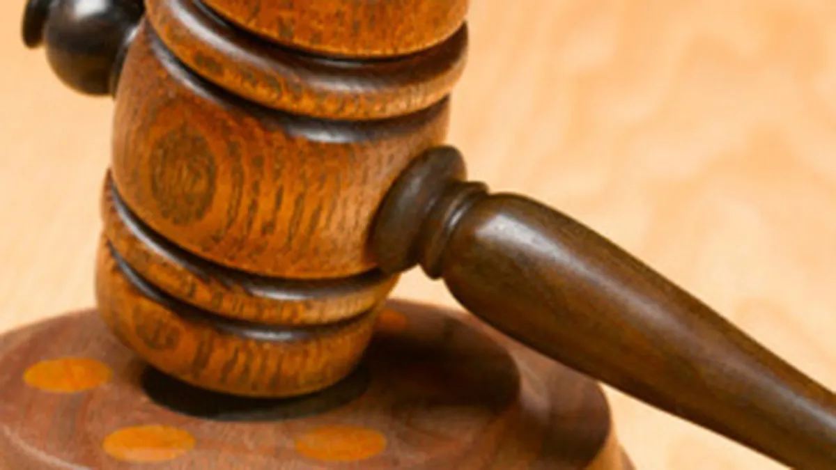 Licitatiile esuate nu-i sperie: RA-APPS scoate iar apartamente la vanzare