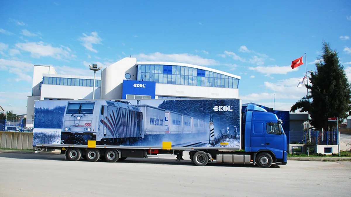 Turcii de la Ekol Logistics au cumparat 100 de camioane MAN