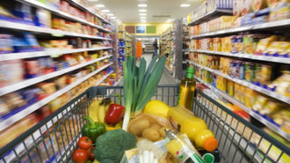 Iesim sau nu din criza? Cand ne vom intoarce in Epoca de Aur a Consumului