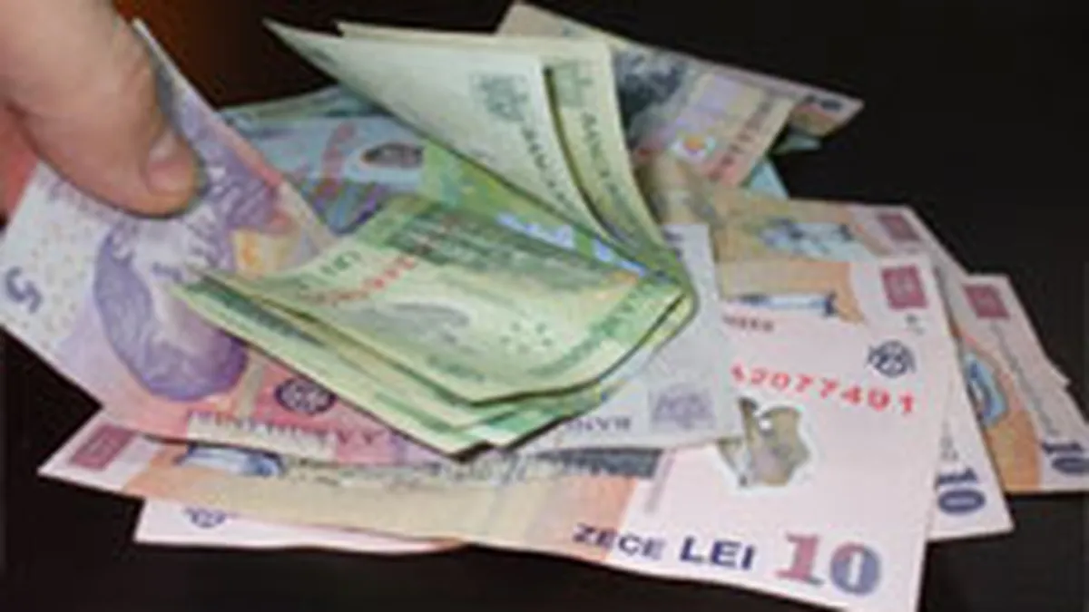 Salariul mediu net a crescut in aprilie la 1.661 lei. Unde sunt cele mai mari castiguri