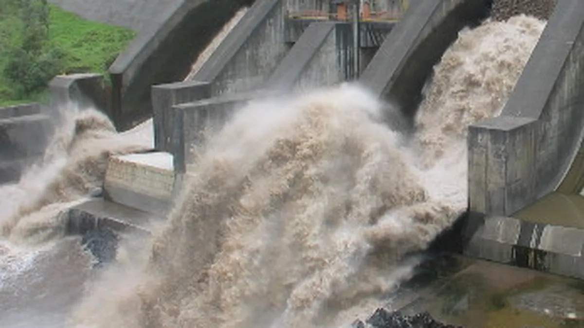 Planul Hidroelectrica, depus la tribunal. Borza primeste 2,2 mil. euro daca se aproba