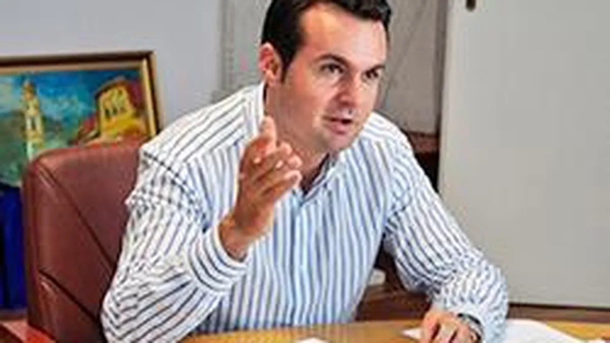 Primarul din Baia Mare, audiat la DNA pentru ca ar fi cumparat presa locala